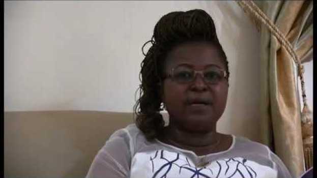 Video Germaine Kouméalo Anate - Qu’est-ce qui ne tourne pas rond? (Togo) en español