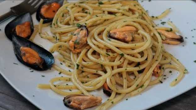 Video Spaghetti con le Cozze em português