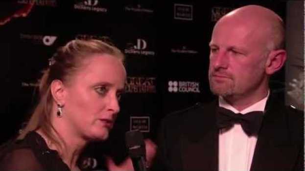 Видео Lucinda Dickens Hawksley and Bruce Athol MacKinnon Interview - Gala Night of Great Expectations на русском