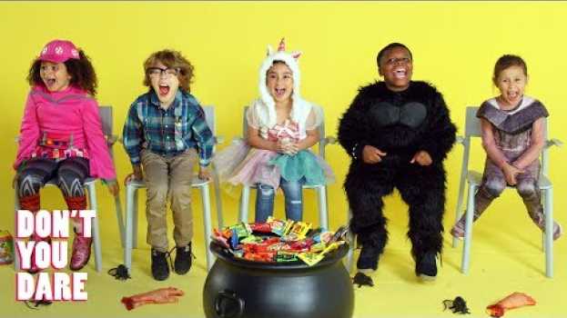 Video We Challenged Kids Not To Scream | Don't You Dare | HiHo Kids su italiano