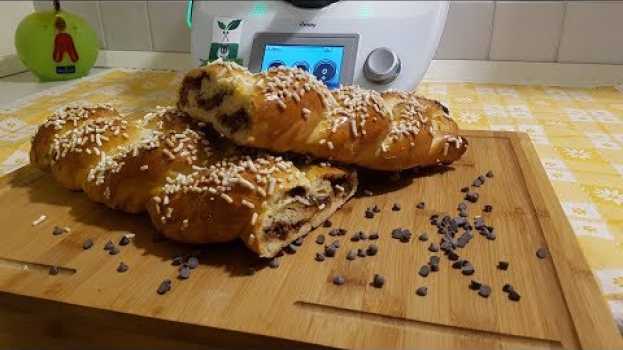 Video Treccia di pan brioche al cioccolato per bimby TM6 TM5 TM31 em português