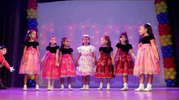 Video Creche Escola Auxiliarte - O futuro começa agora.   türkçe