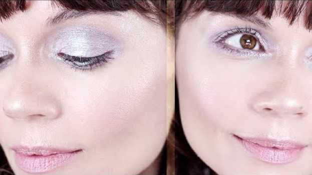 Видео Cómo maquillarse sólo con productos ILUMINADORES | How to make up only with HIGHLIGHTERS на русском