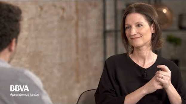 Video Antes de los dos años, cero pantallas. Catherine L´Ecuyer en français