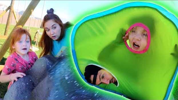 Video Travel Machine HIDE N SEEK!!  its BOYS vs GiRLS finding present pets hidden on pirate island beach! in English