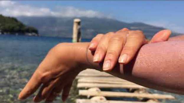 Видео Dalla natura un'ABBRONZATURA perfetta: sicura ed ecosostenibile на русском