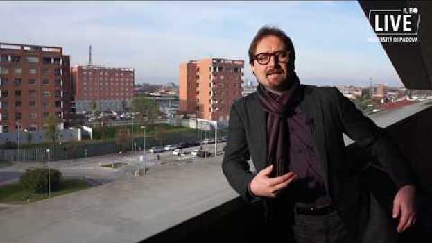 Видео L'editoriale. Sette mesi di Bo Live: grazie a tutti! на русском