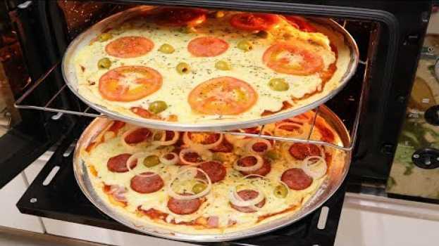 Video PIZZA DE LIQUIDIFICADOR SUPER FÁCIL I RENDE DUAS PIZZAS GRANDES en français