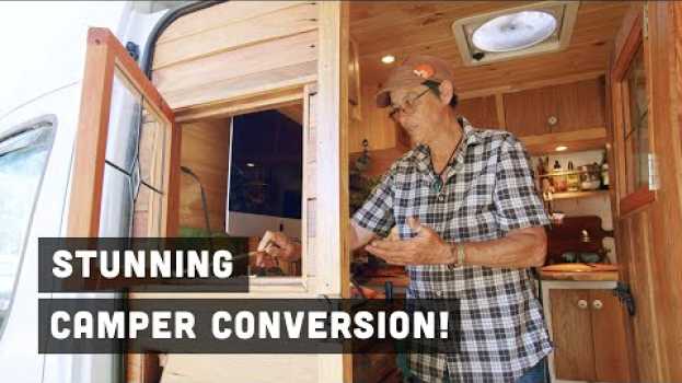 Video This Campervan is the Best I've Ever Seen! 64-Year-Old Converts Van into Stunning Home on Wheels po polsku
