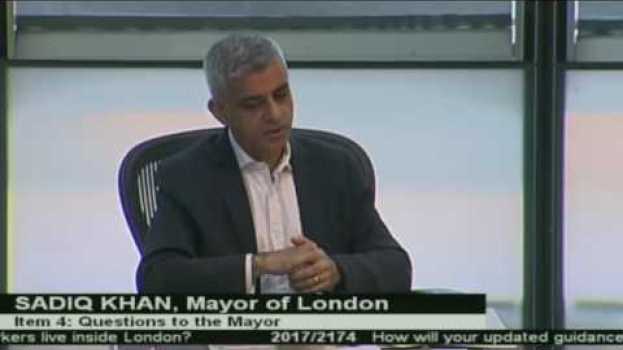 Video Tenants are being failed across London, Mayor agrees, as Sian Berry defends tower blocks em português