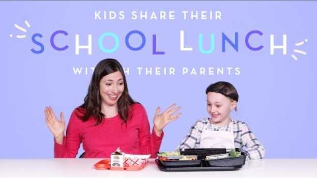 Video Kids Share Their School Lunch With Their Parents | Kids Try | HiHo Kids en español