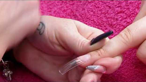 Video Come Applicare Una Tip Dopo Aver Preparato l'Unghia, Tutorial Naio Nails po polsku