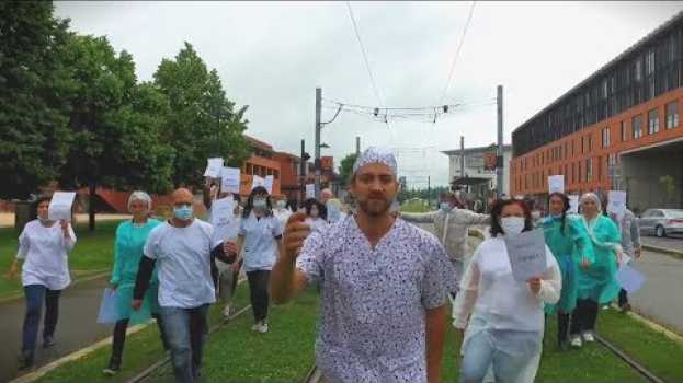 Video HK - Pour Les Autres (Officiel) su italiano