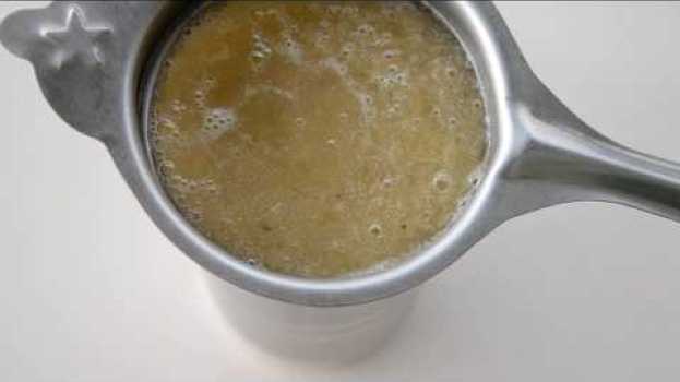 Видео Extracting DNA from a banana на русском