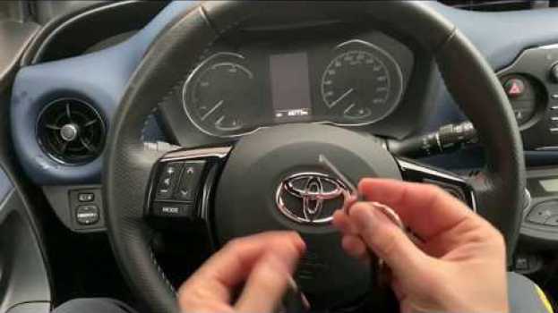 Video TELECOMANDO SCARICO!? Ecco il trucco di Toyota Yaris! Mai stato più semplice   türkçe