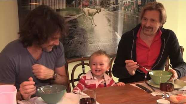 Video Ils vont avoir un deuxième enfant par GPA su italiano