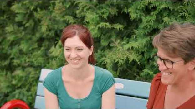 Video Was ist eine Mitfahrbank? in English