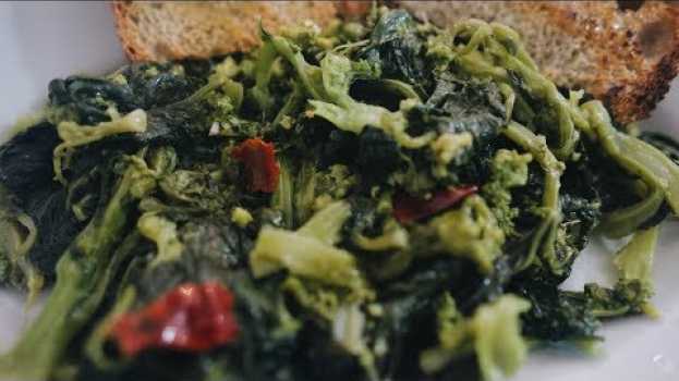 Video Come preparare le cime di rapa stufate pugliesi auf Deutsch