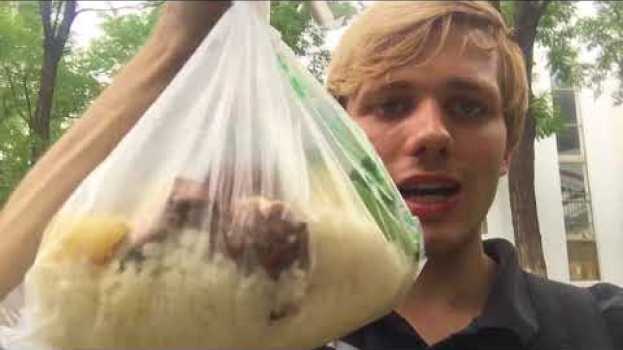 Video CIBO (già cucinato!) messo in un SACCHETTO di plastica! in English
