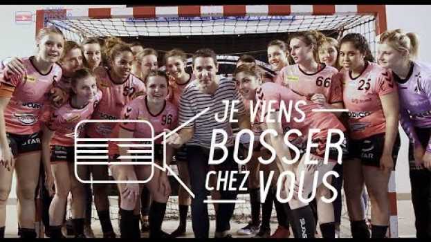 Video Je recrute les futurs sponsors du club de hand féminin rennais SGRMH em português