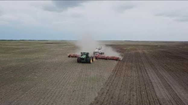 Видео La semaine verte | Une ferme biologique géante на русском