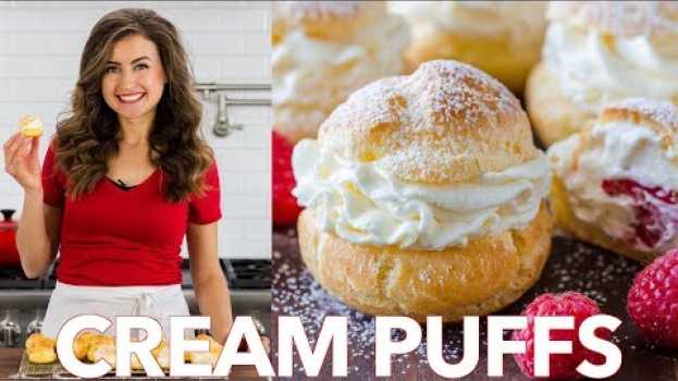 Video How To Make Easy Cream Puffs - Natasha's Kitchen em português