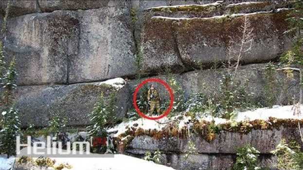 Видео ¿Los megalitos gigantes de Gonaya Shoria fue hecha por una civilización perdida? на русском