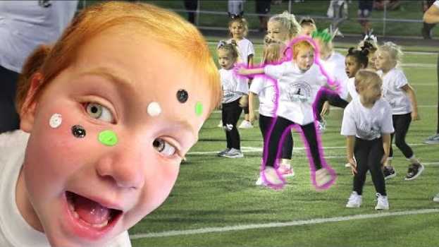 Видео ADLEY CAN DANCE!! She Learns a fun Halftime Routine and performs at my OLD SCHOOL? 😱 на русском