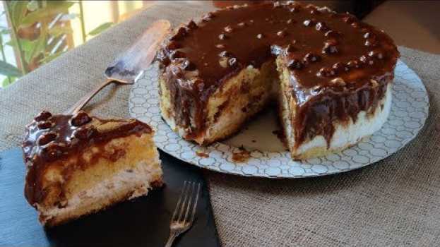 Video Torta Pandoro Senza Cottura con Panna Caramello Mou e Nocciole en español