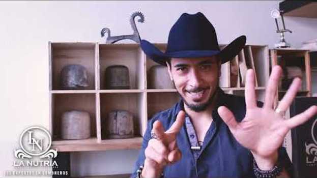 Video 10 cosas que nunca debes hacerle a tu sombrero - Todo Sobre El Sombrero - Episodio 9   türkçe