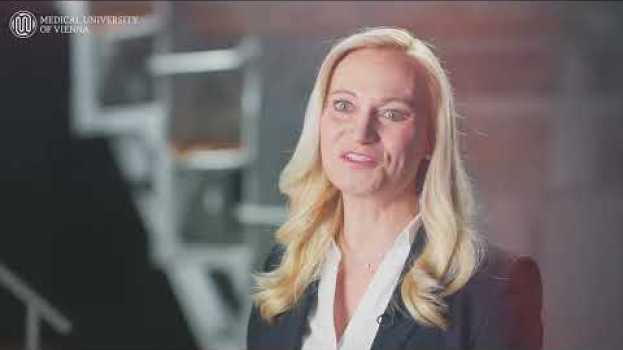 Video Master of Applied Medical Aesthetics der MedUni Wien su italiano
