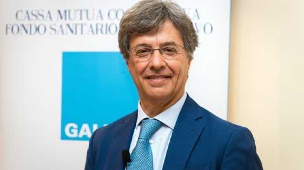 Video Maurizio Atzori: essere medico in diagnostica en español