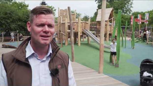Video Les aires de jeux c'est aussi dans les zoo ! auf Deutsch