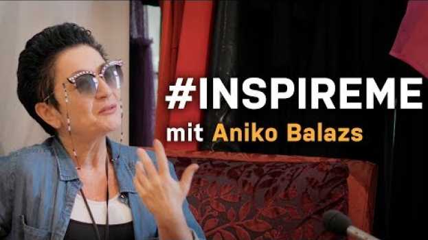 Видео Modedesignerin Aniko Balazs im Interview #inspireMe - dig a little deeper I Figlhaus Wien на русском