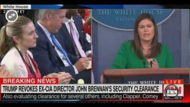 Video Reporter Asks How Many Black Americans Work At WH – Sanders Flips The Script BIG Time en español