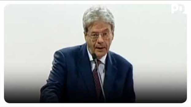 Video Paolo Gentiloni al Salone del Mobile: l'Italia ha fatto una strada importante che deve continuare po polsku