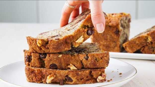 Video How To Make Perfect Chocolate Chip Banana Bread Every Time | Delish Insanely Easy su italiano