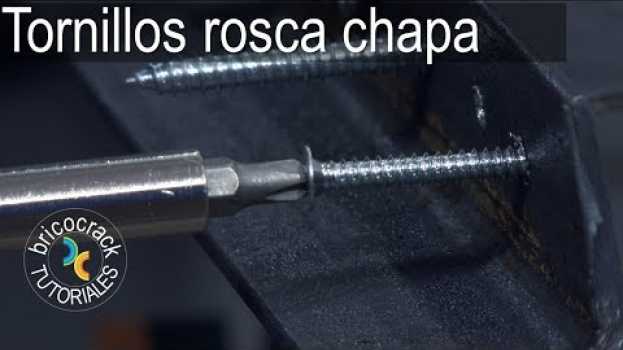 Видео Cómo usar bien los tornillos rosca chapa (Bricocrack) на русском