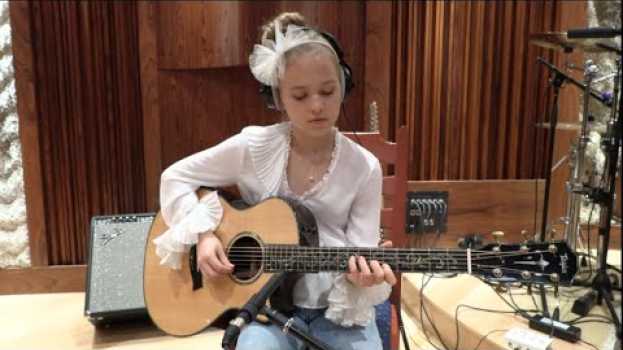 Video Till there was you - "The Music Man / The Beatles" (Acoustic Cover by Emily Linge)   türkçe