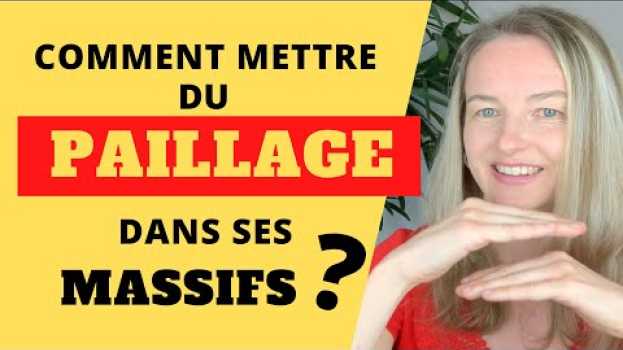 Video Comment mettre du PAILLAGE ? Copeaux de bois pour massifs   türkçe