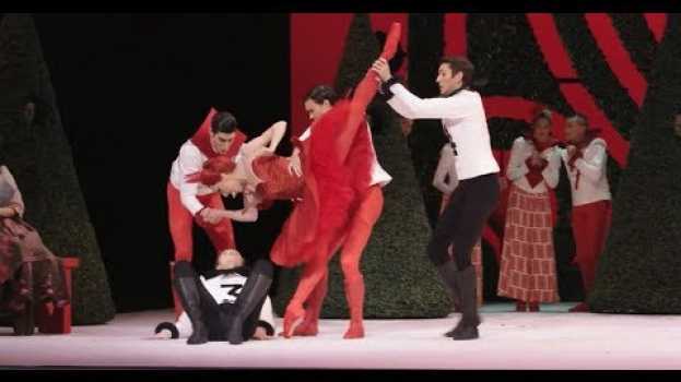Видео 2019 Season: Christopher Wheeldon's Alice's Adventures in Wonderland© на русском