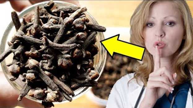 Video Minha Médica Alertou: Comece a Mastigar CRAVO DA ÍNDIA para VOCÊ ver o que ACONTECE! su italiano