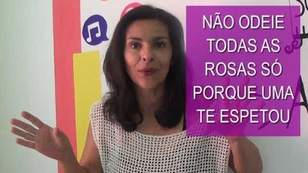 Video Não odeie todas as Rosas só porque uma te Espetou po polsku