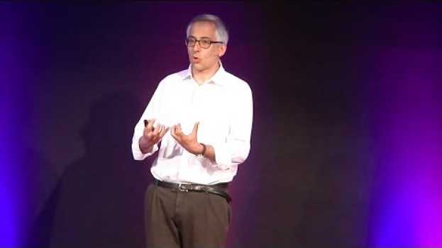 Video Fare ricerca scientifica è come piantare un seme di noce | Piero Martin | TEDxVarese en español