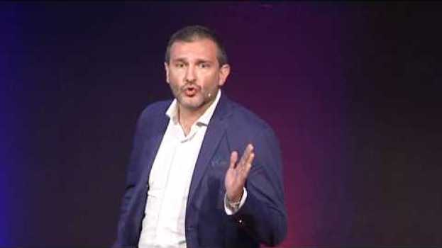 Video Il futuro del lavoro | Pino Mercuri | TEDxVarese en français