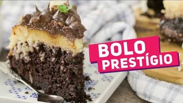 Video BOLO PRESTÍGIO QUE JÁ SAI DO FORNO COM COBERTURA! (Bolo com Autocobertura) - Receitas de Minuto #364 en español