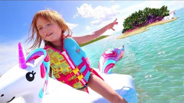 Video welcome to UNiCORN iSLAND!! a Family Day at the Beach! first time swimming across the lake with kids   türkçe