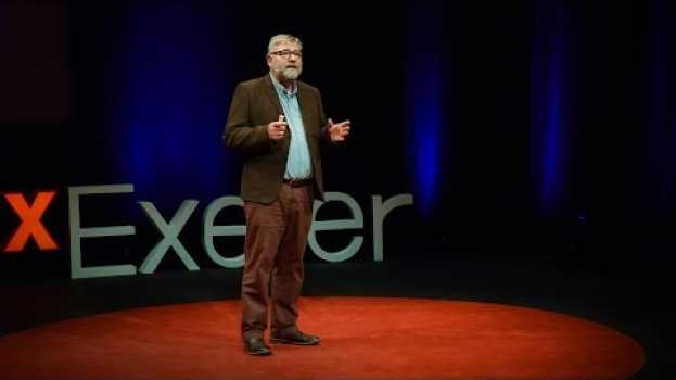 Video How storytelling helps parents in prison stay connected to their kids | Alan Crickmore em português