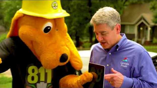 Video PSA: Call 811 before you dig em português