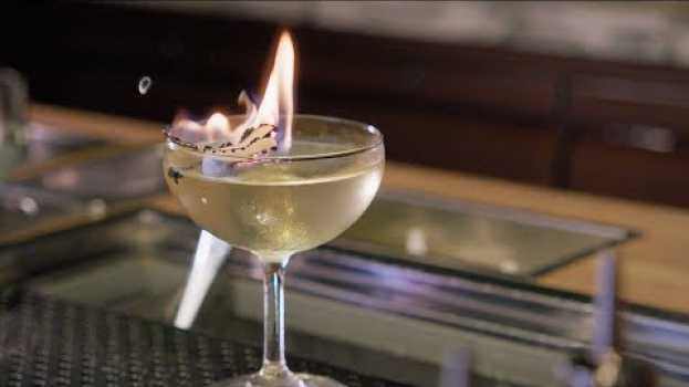 Video Best Hidden Bar in Hong Kong with Cathay Pacific   türkçe